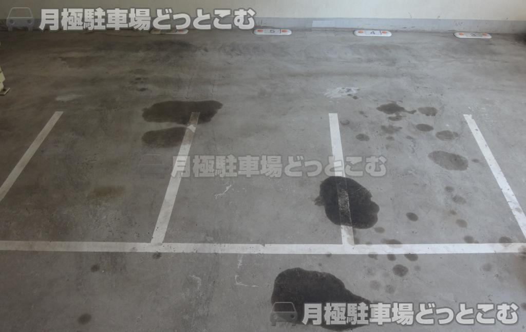墨田区向島3-5-2の月極駐車場2