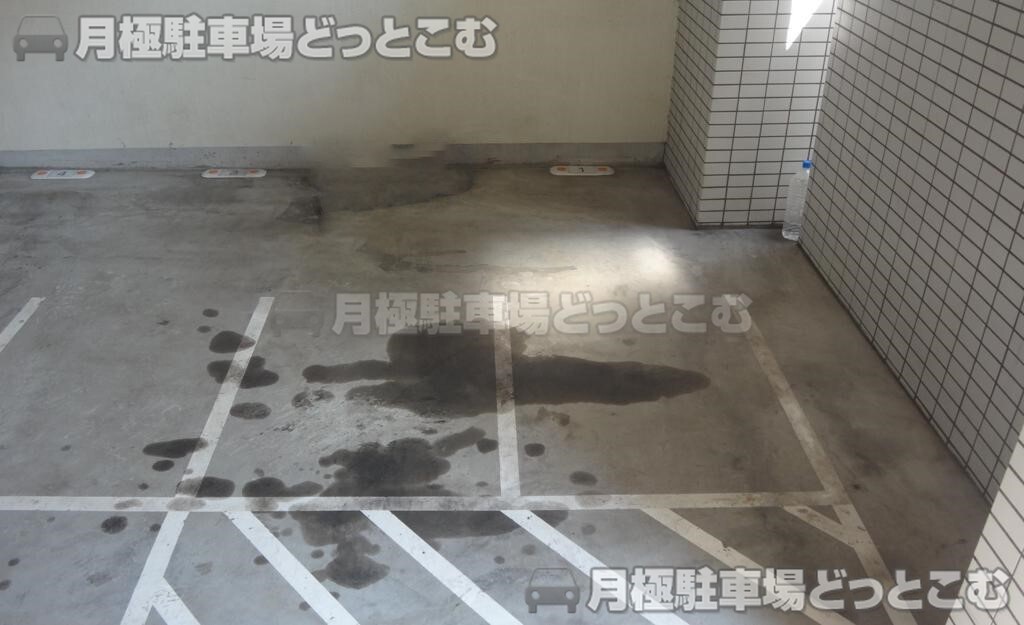墨田区向島3-5-2の月極駐車場3