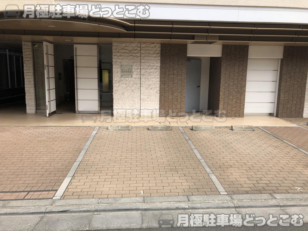 墨田区江東橋5-15-12の月極駐車場2