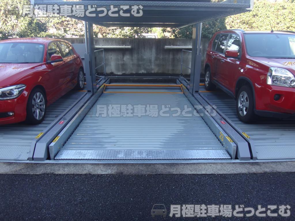 世田谷区砧1-16-25の月極駐車場2