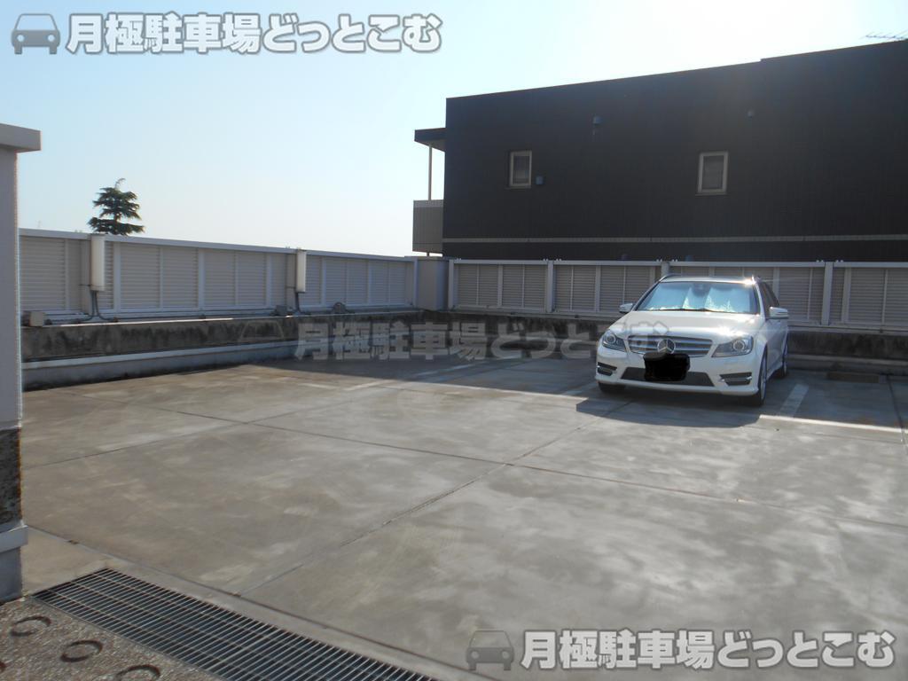 練馬区春日町5-31-2の月極駐車場4