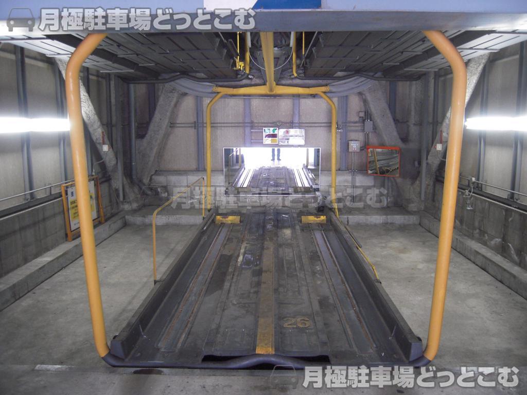台東区根岸5-1-12の月極駐車場2