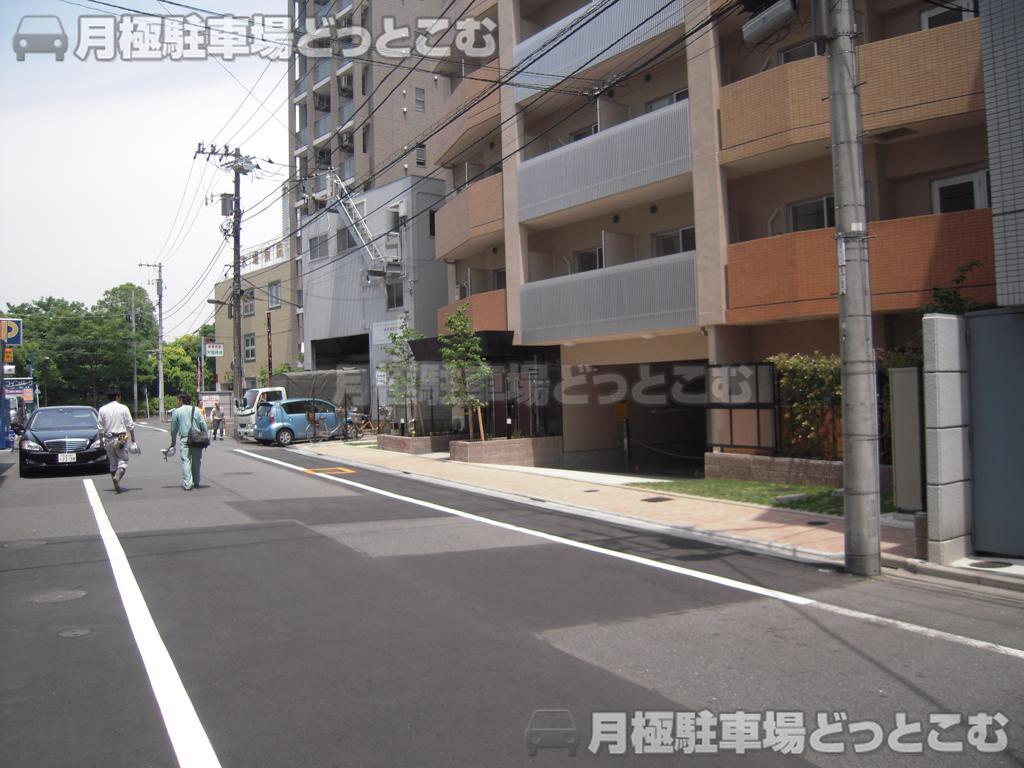 江東区木場5-8-4の月極駐車場1