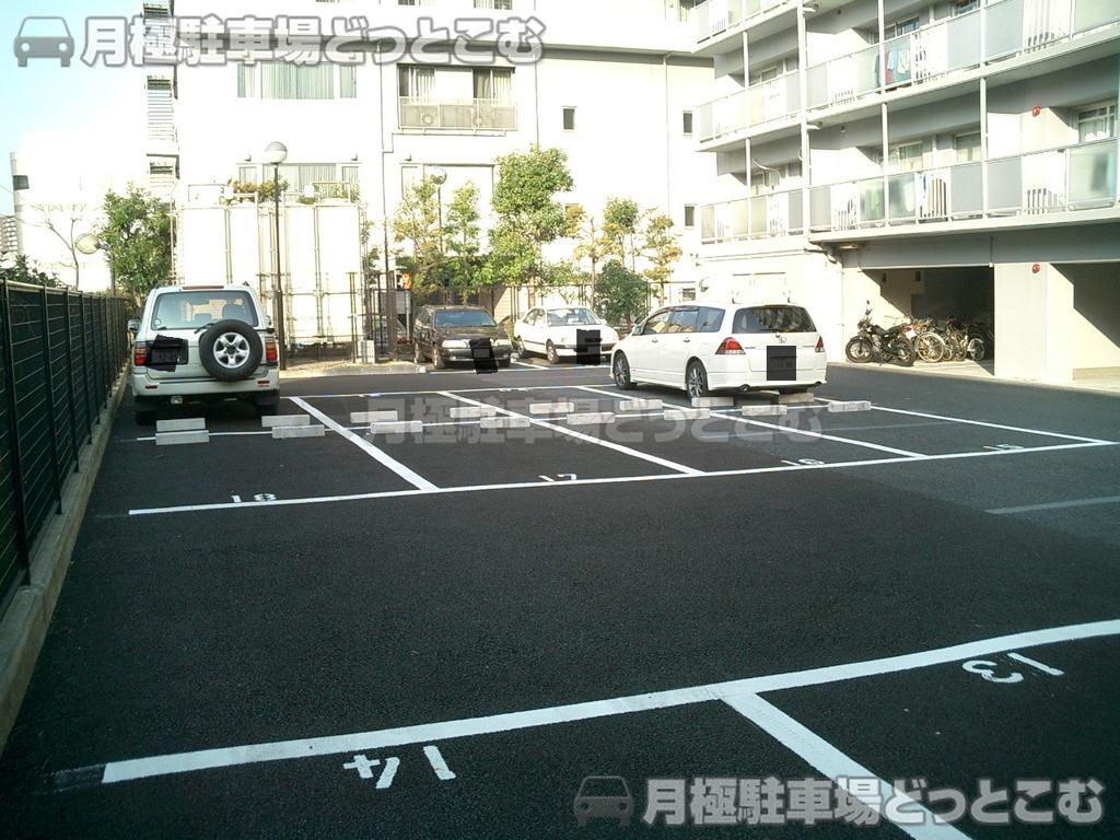 江東区塩浜2-7-21の月極駐車場1