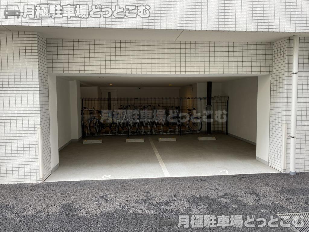 江東区新大橋2-18-6の月極駐車場2