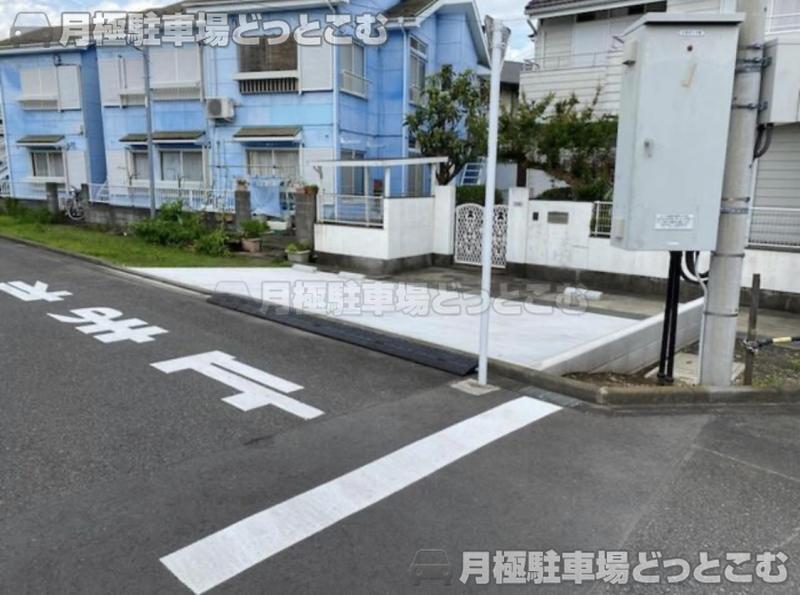 日野市日野1457-1の月極駐車場2