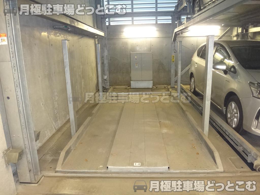 品川区平塚3-2-13の月極駐車場2