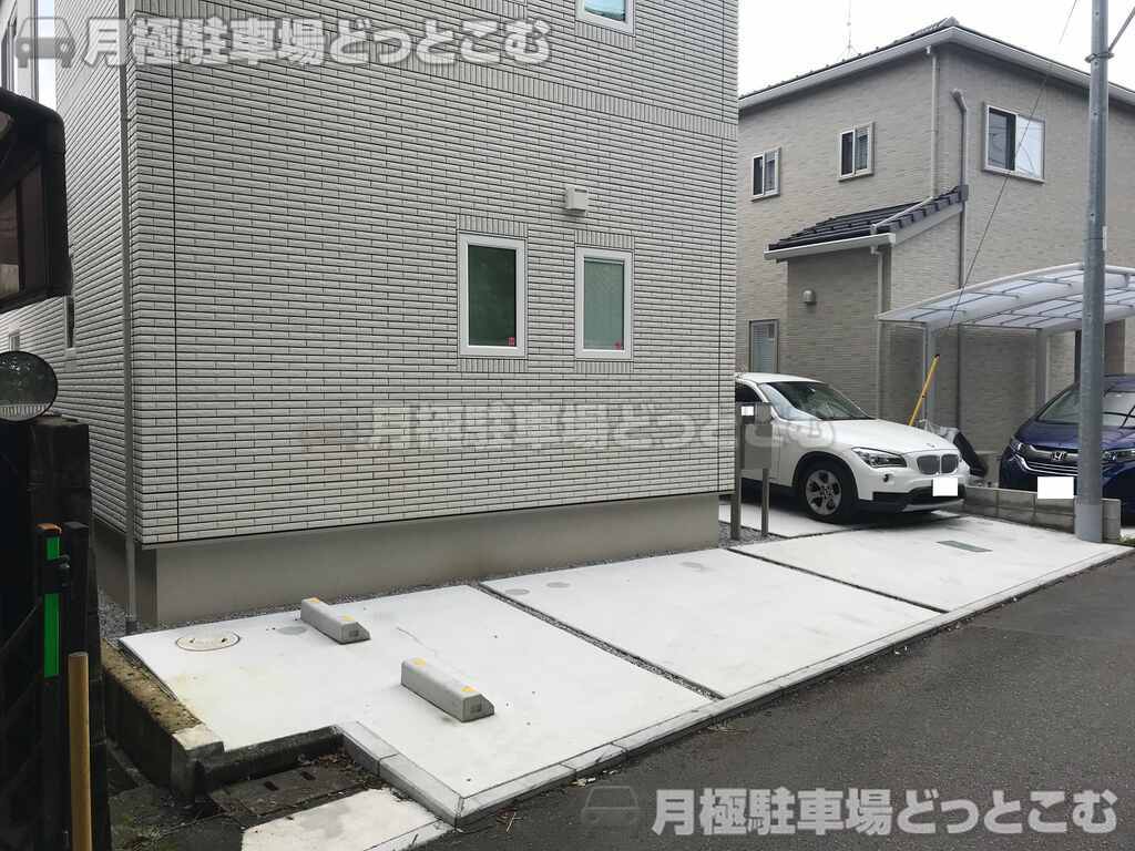 小金井市中町4-1193-1の月極駐車場1