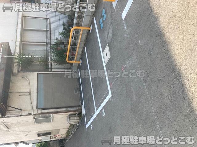 板橋区前野町1-13-12の月極駐車場2