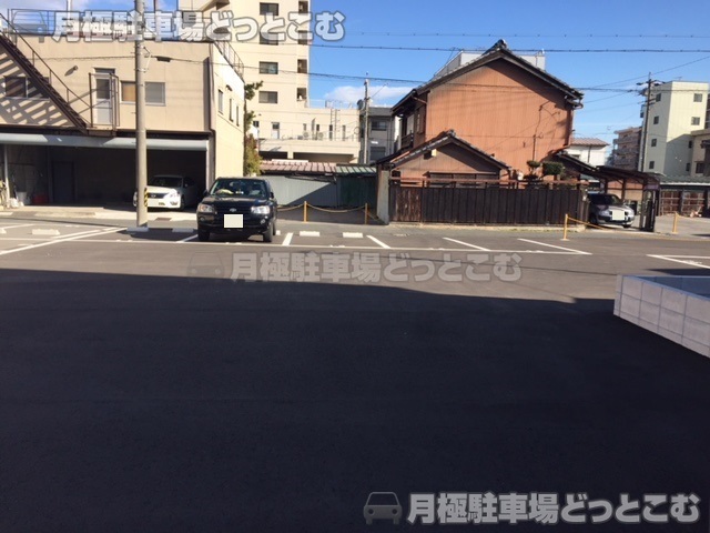 名古屋市港区浜2-716の月極駐車場2