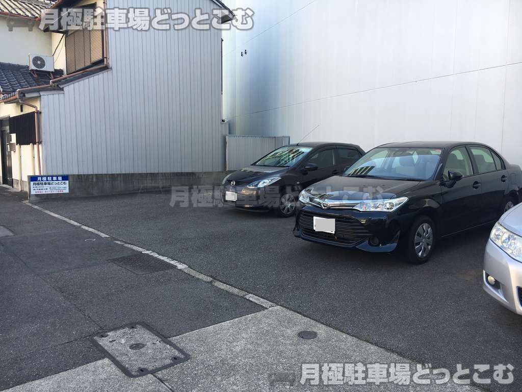 名古屋市東区泉3-410の月極駐車場1