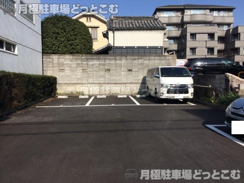 名古屋市東区橦木町3丁目11の月極駐車場2