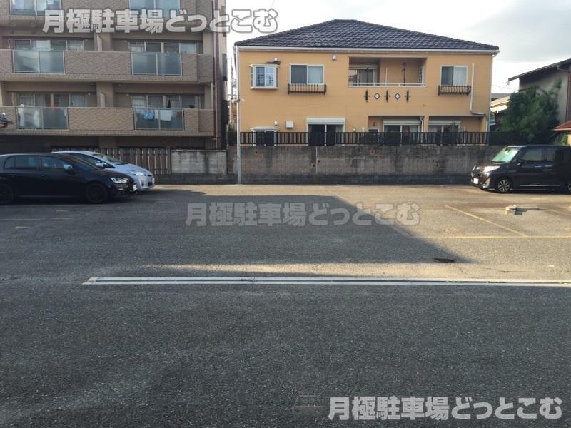 名古屋市昭和区滝子町2707の月極駐車場3