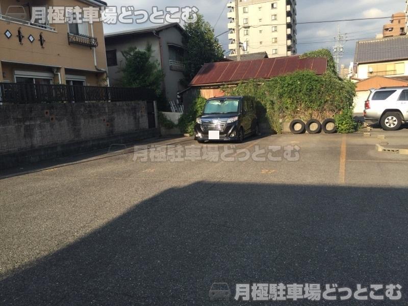 名古屋市昭和区滝子町2707の月極駐車場3