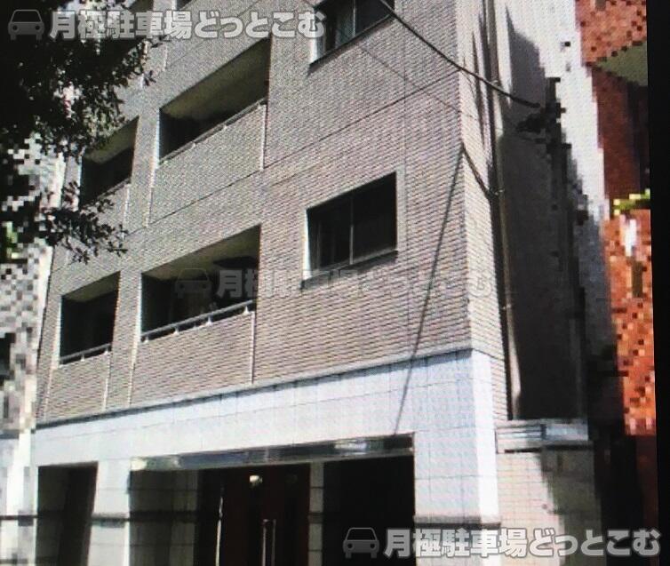 世田谷区野沢3丁目31-4の月極駐車場3
