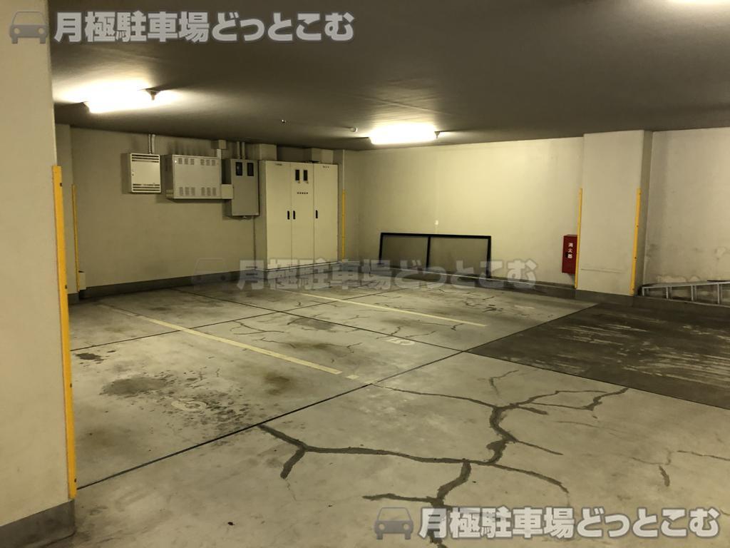 文京区白山4-36-16の月極駐車場2