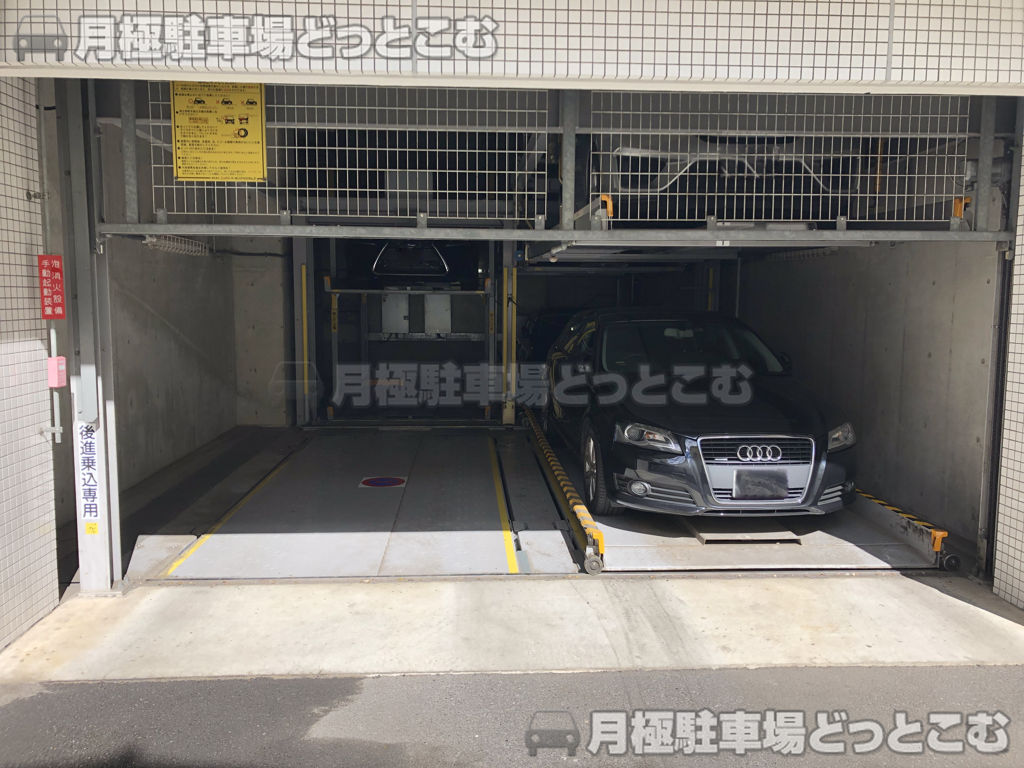 文京区小石川2-25-10の月極駐車場2