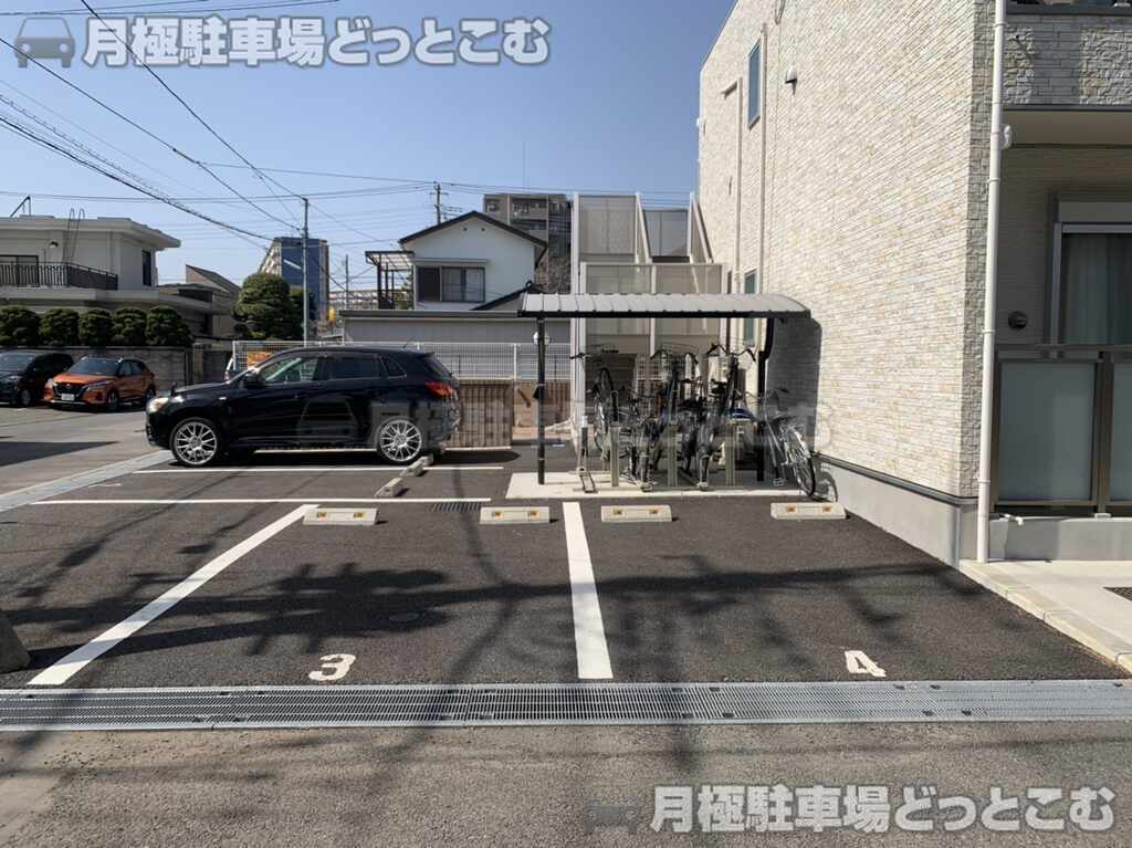 昭島市中神町1136-49の月極駐車場2