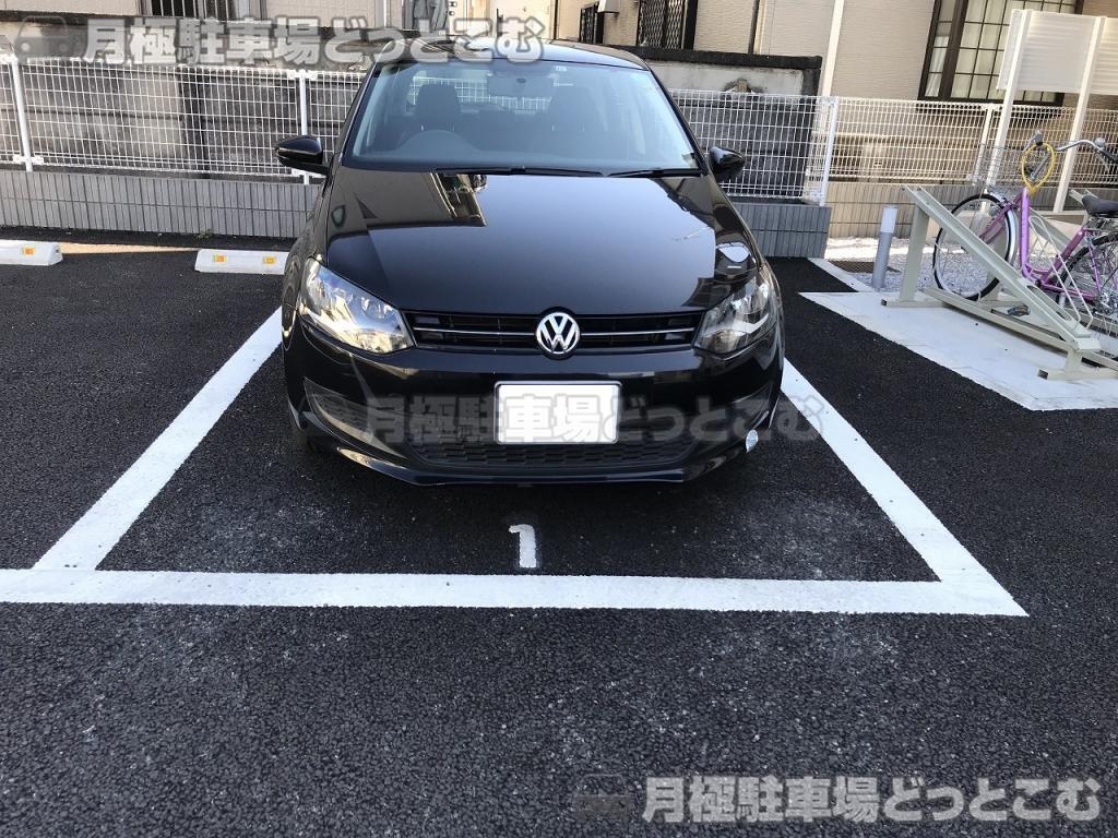 昭島市東町3丁目3-6の月極駐車場2