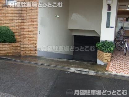 葛飾区亀有4丁目8－9の月極駐車場2