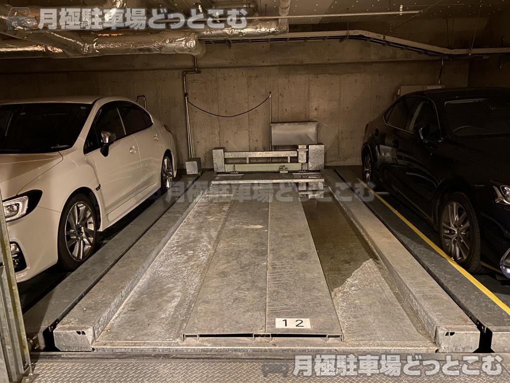 渋谷区渋谷4-2-6の月極駐車場3