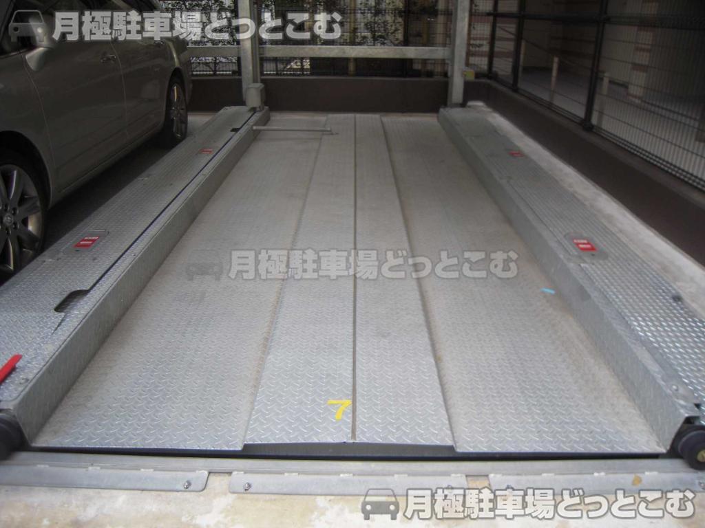 中央区日本橋馬喰町2-3-5の月極駐車場3