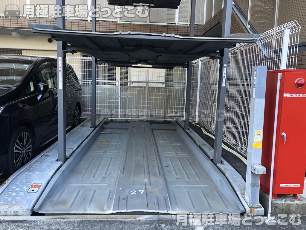 江戸川区西小岩3-38-13の月極駐車場3