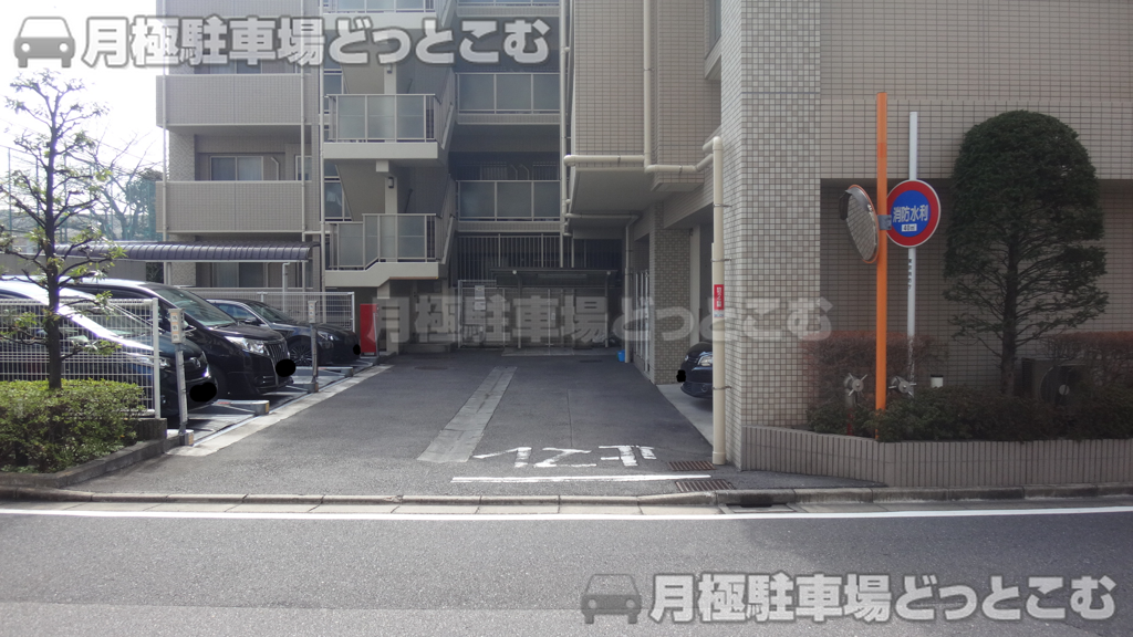 葛飾区金町2-2-14の月極駐車場2