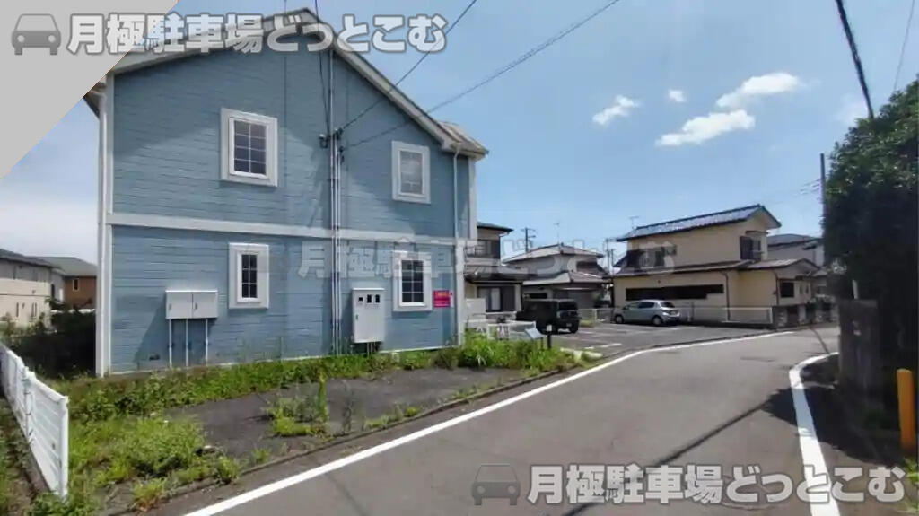 秦野市西田原1440-1の月極駐車場1