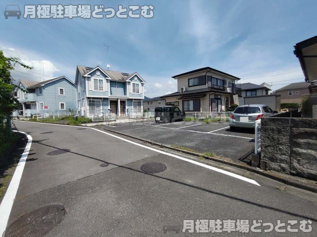 秦野市西田原1440-1の月極駐車場3