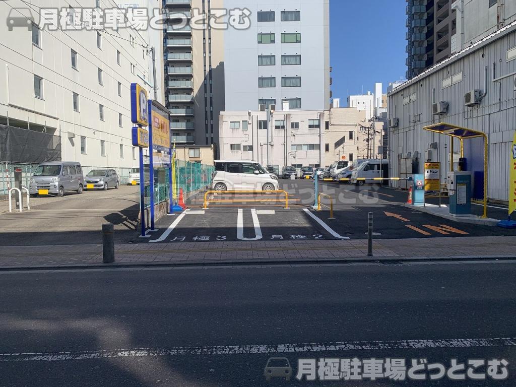 仙台市青葉区二日町14-11の月極駐車場4