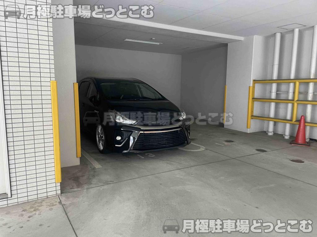 名古屋市中村区則武2丁目15-1の月極駐車場6