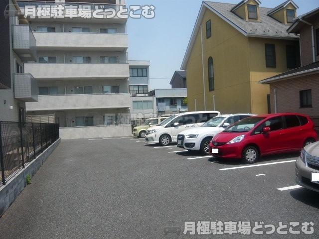 名古屋市西区花の木2丁目13-16の月極駐車場2