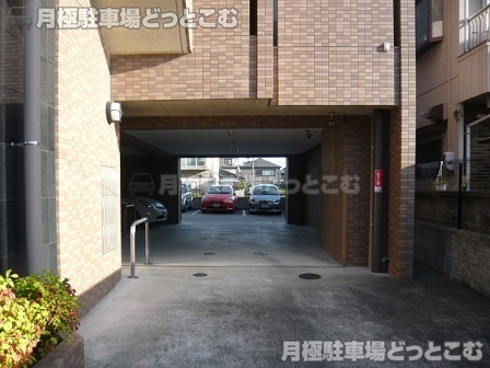 名古屋市昭和区菊園町5丁目21-1の月極駐車場2