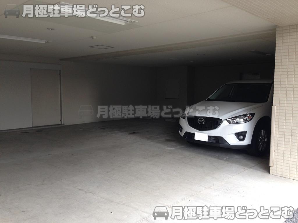 名古屋市千種区今池5丁目15-8の月極駐車場2