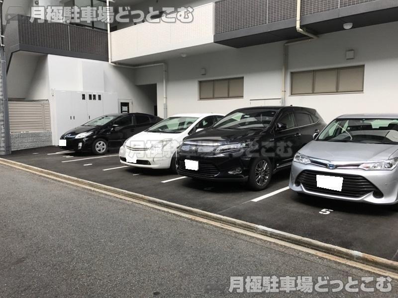 名古屋市西区新道1丁目4-3の月極駐車場3