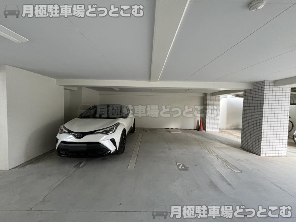 名古屋市中区平和2丁目12-4の月極駐車場7