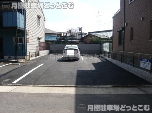 名古屋市千種区日岡町1-53の月極駐車場2