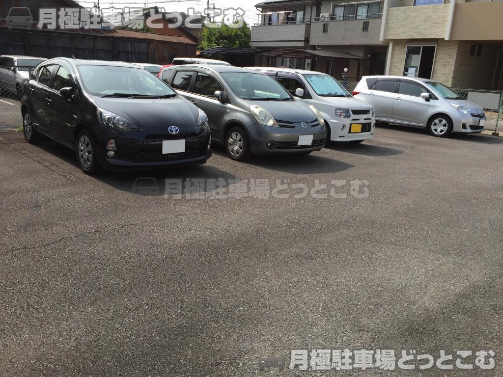 名古屋市中村区角割町4丁目34-4の月極駐車場6