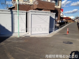 名古屋市守山区小幡5丁目1420-1の月極駐車場4