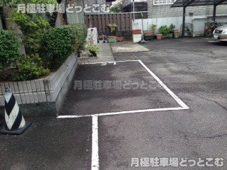 名古屋市西区児玉1丁目305番の月極駐車場3