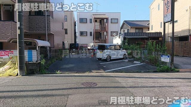 名古屋市中川区中郷2丁目138の月極駐車場2
