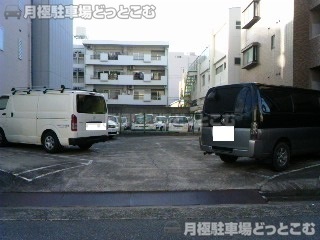 名古屋市南区西又兵ヱ町4丁目27の月極駐車場1