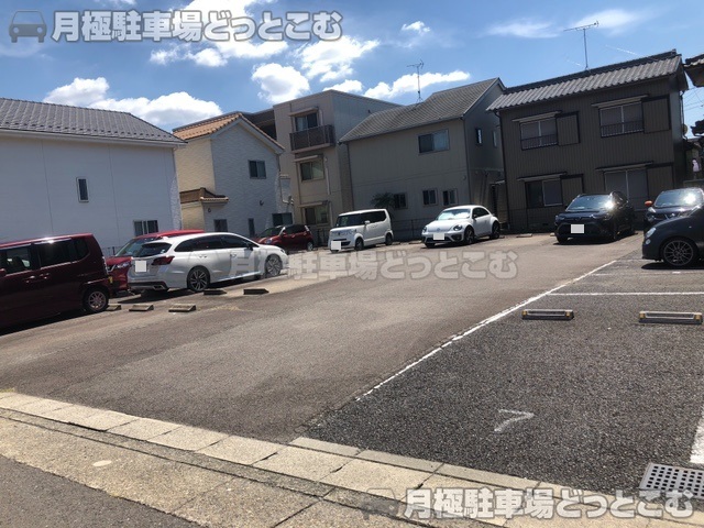 名古屋市西区中小田井5丁目277番の月極駐車場5