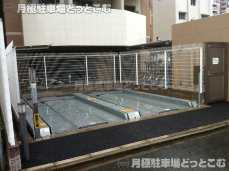 名古屋市東区出来町1丁目10-22の月極駐車場1