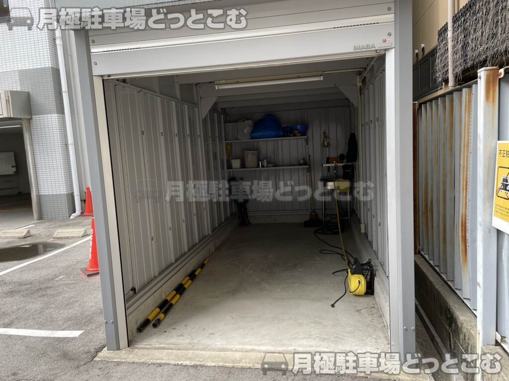 名古屋市中村区名駅3丁目11-18の月極駐車場2
