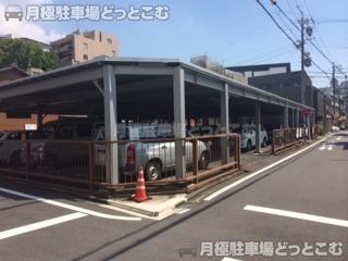 名古屋市西区那古野1丁目2607の月極駐車場1