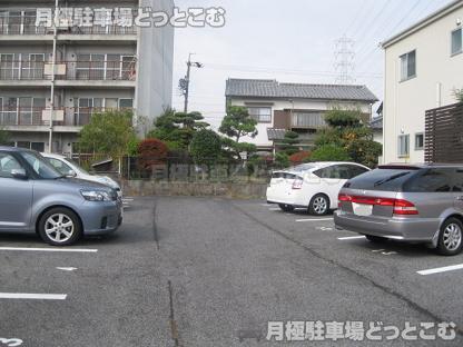 名古屋市名東区香南2丁目117の月極駐車場3