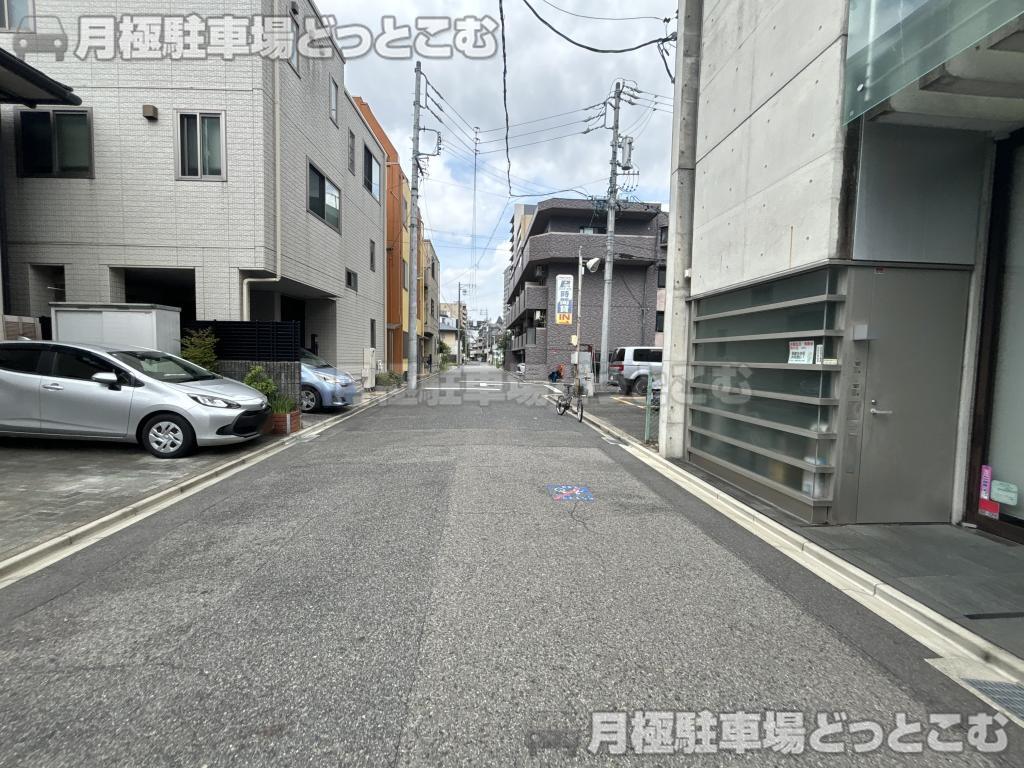名古屋市東区葵2-316の月極駐車場3