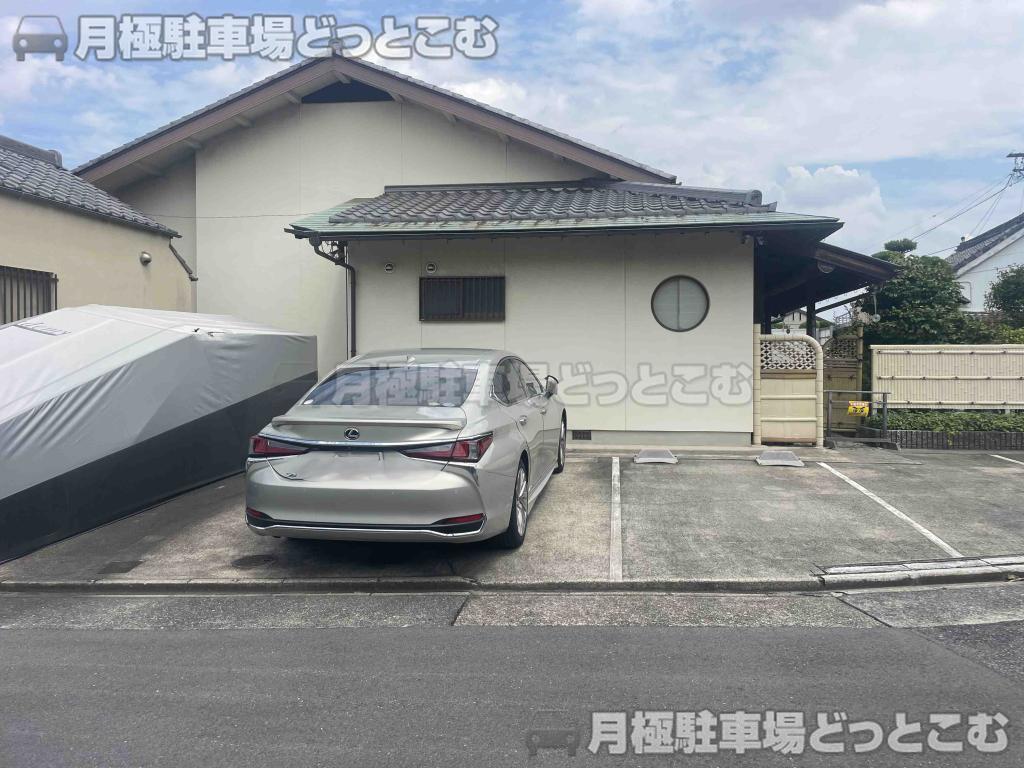 名古屋市中村区横井2-188の月極駐車場3